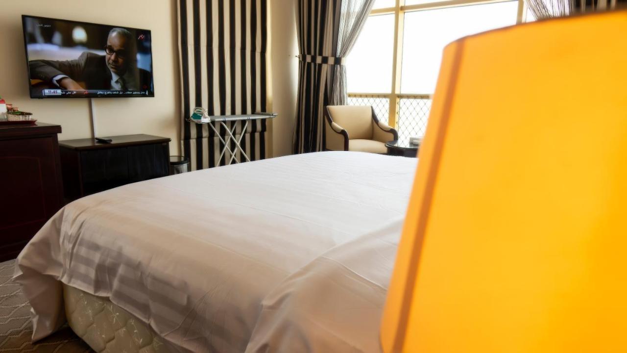 Manama Tower Hotel エクステリア 写真