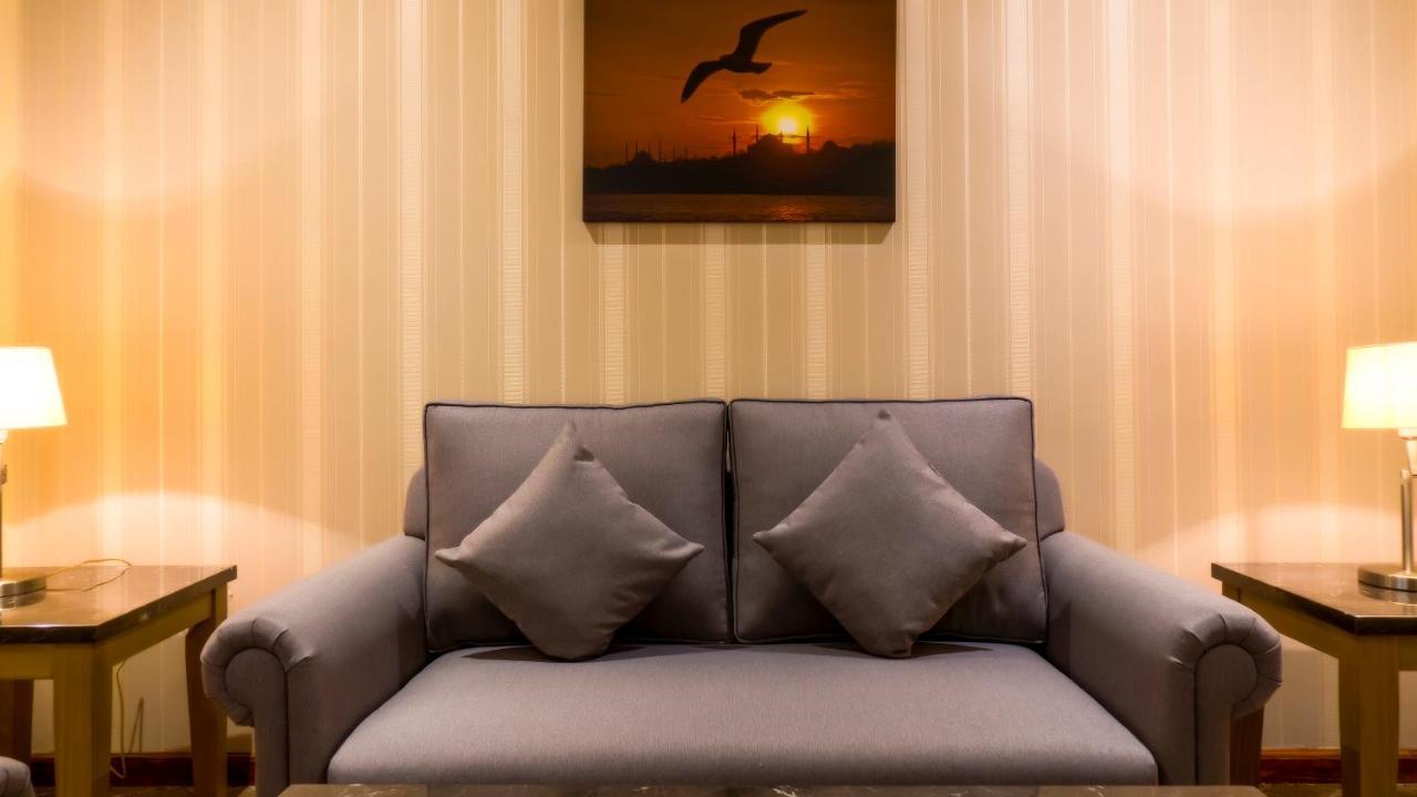 Manama Tower Hotel エクステリア 写真