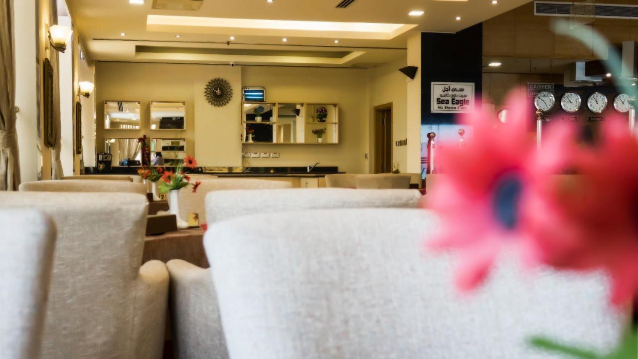 Manama Tower Hotel エクステリア 写真