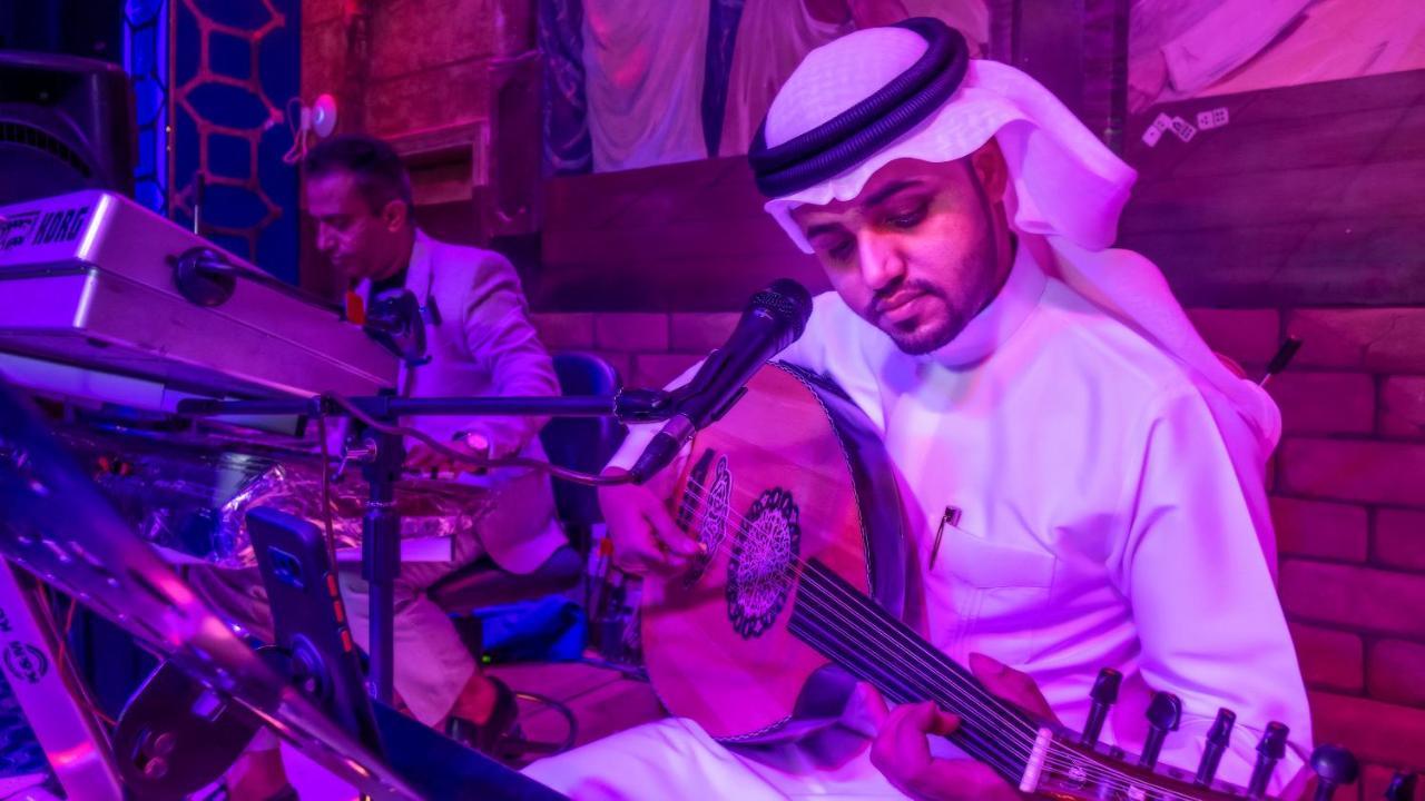 Manama Tower Hotel エクステリア 写真