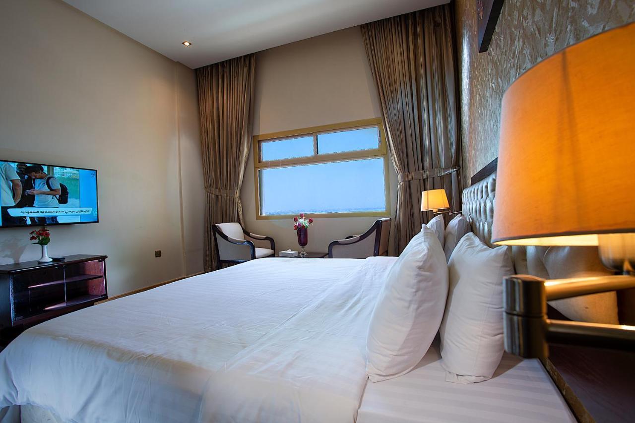 Manama Tower Hotel エクステリア 写真